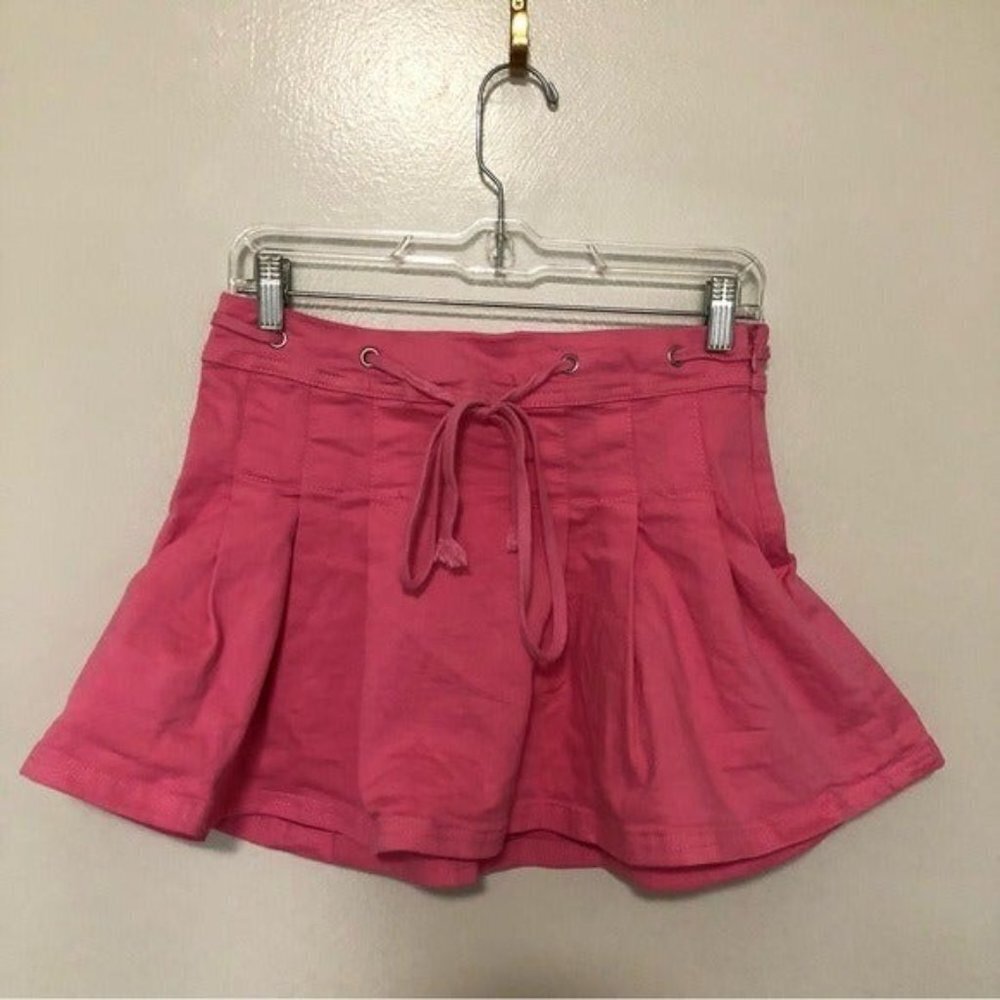 dELiA*s by Dolls Kill Kaleidoscope High Pleated Twill Mini Skirt Pink Medium Y2K